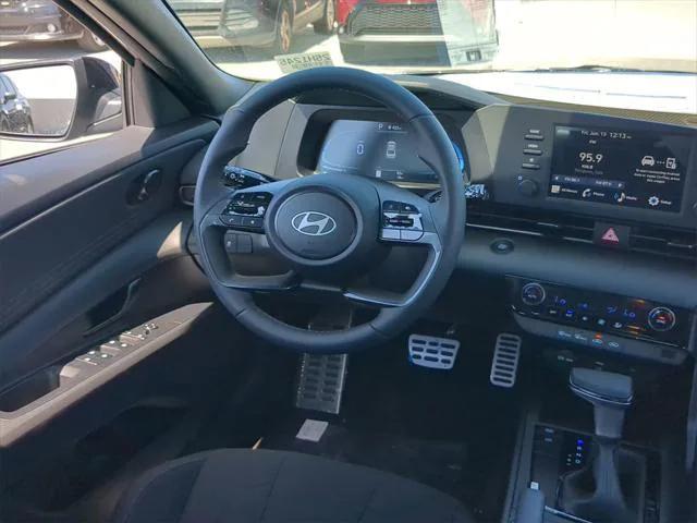 new 2025 Hyundai Elantra car, priced at $23,089