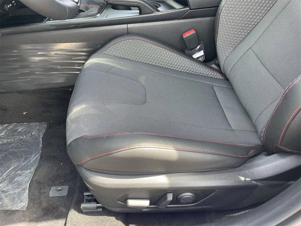 new 2025 Hyundai Elantra car, priced at $28,440