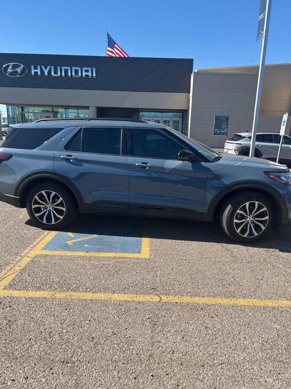 used 2025 Ford Explorer car, priced at $39,706