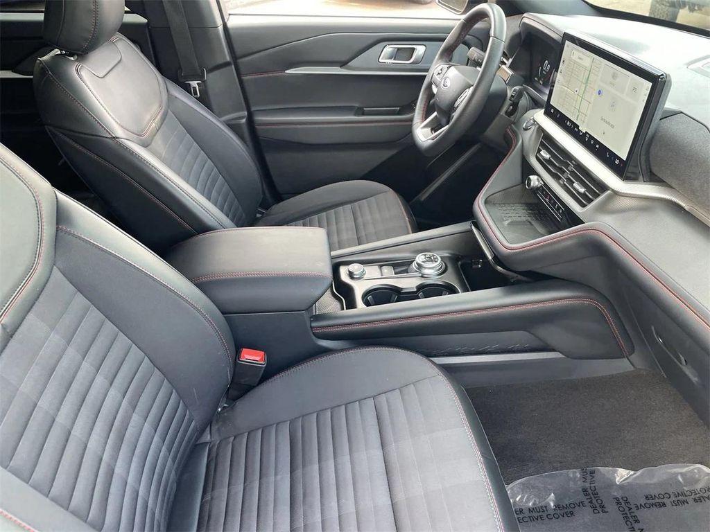 used 2025 Ford Explorer car, priced at $39,995