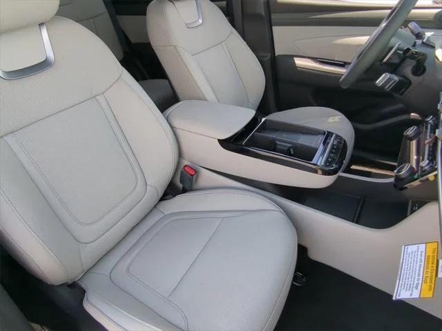 new 2025 Hyundai Tucson car, priced at $39,015