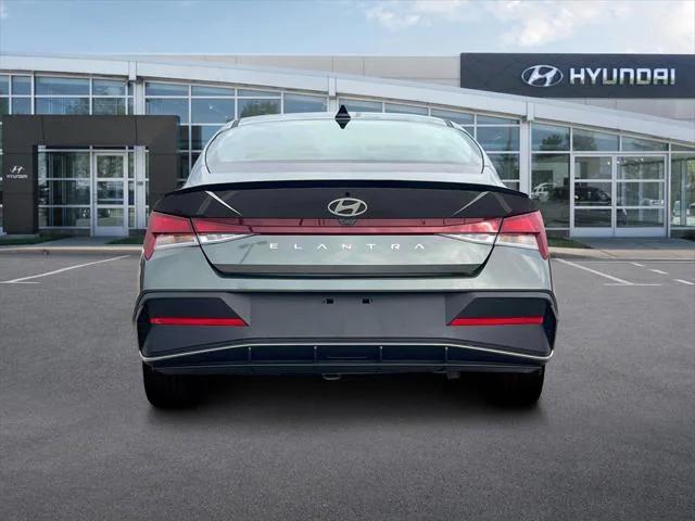 new 2025 Hyundai Elantra car, priced at $23,202