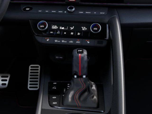 new 2025 Hyundai Elantra car, priced at $28,679