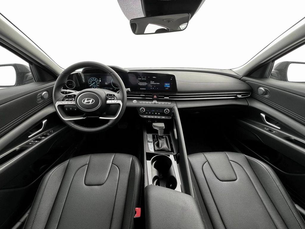 new 2025 Hyundai Elantra car, priced at $29,225