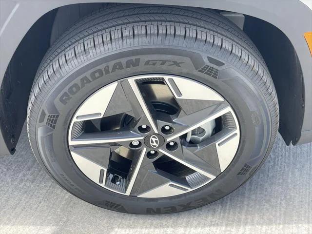 new 2025 Hyundai TUCSON Hybrid car, priced at $36,438
