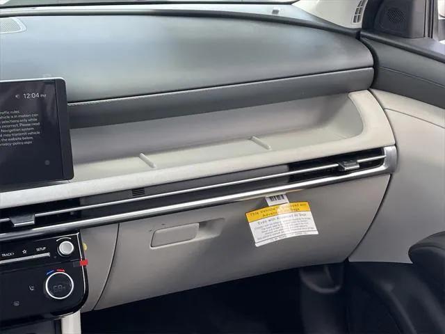 new 2025 Hyundai TUCSON Hybrid car, priced at $36,438