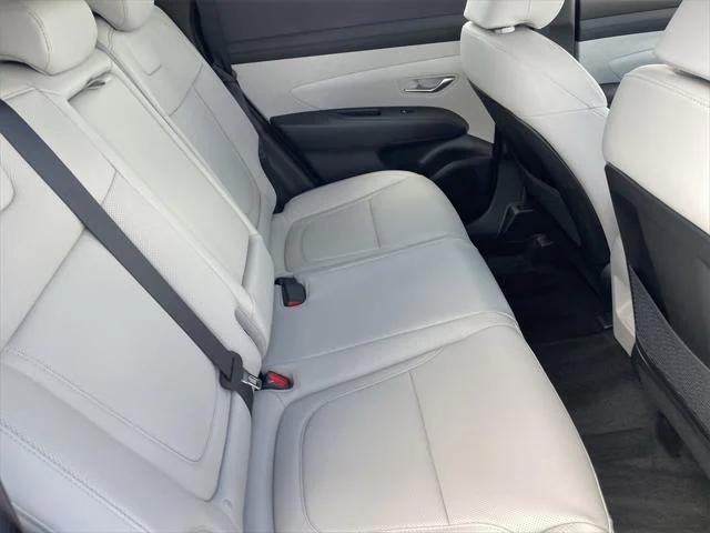 new 2025 Hyundai TUCSON Hybrid car, priced at $36,438