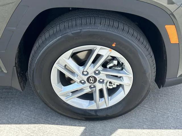new 2025 Hyundai Tucson car, priced at $28,271