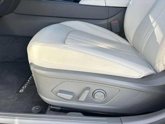new 2025 Hyundai Sonata Hybrid car, priced at $37,603