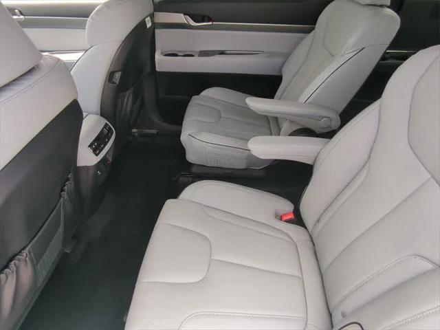 new 2025 Hyundai Palisade car, priced at $44,826