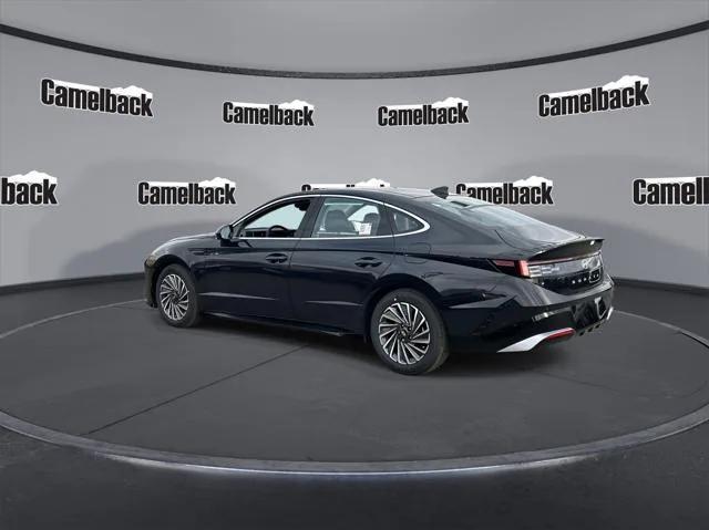 new 2025 Hyundai Sonata Hybrid car, priced at $37,929