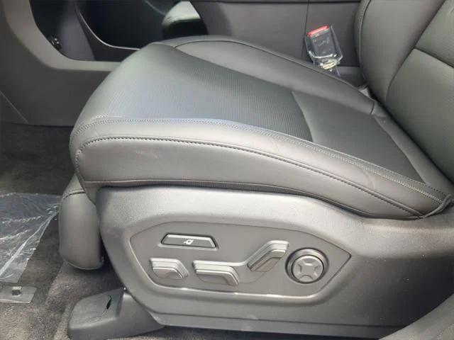 new 2025 Hyundai SANTA FE HEV car, priced at $49,004