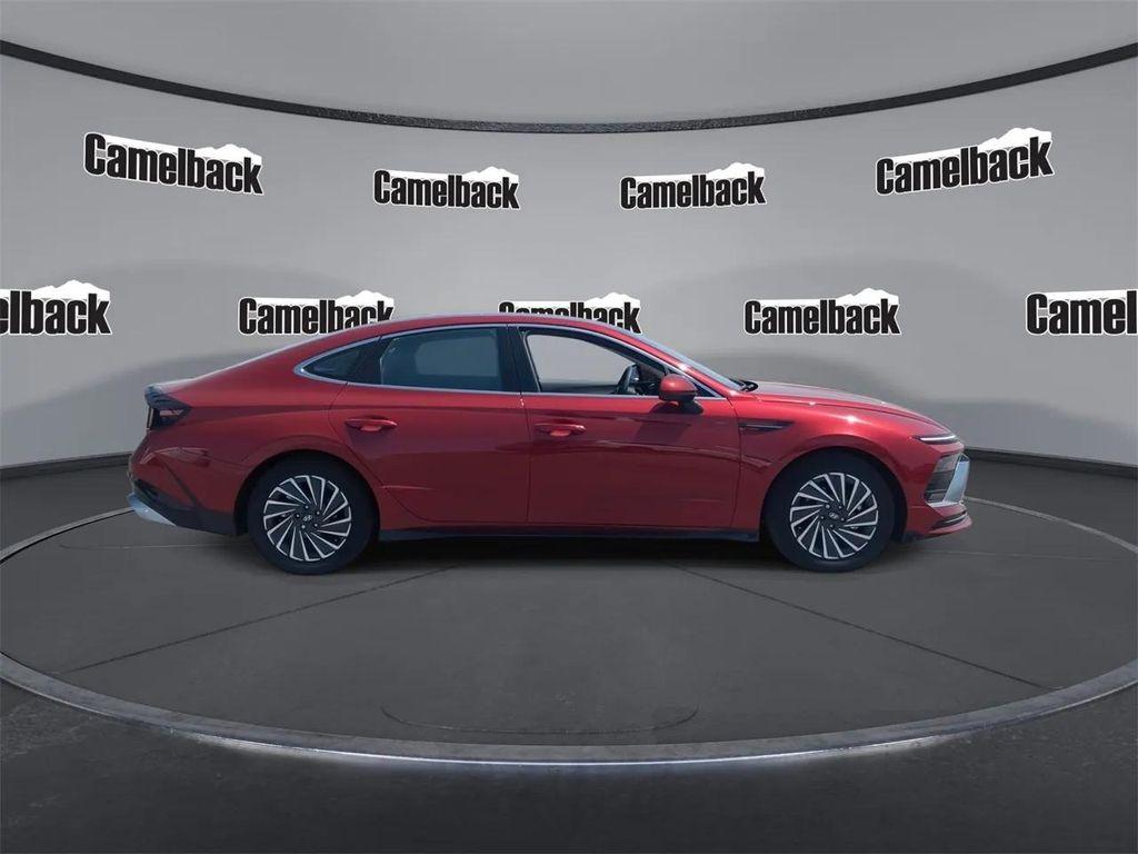 new 2025 Hyundai Sonata Hybrid car, priced at $35,121