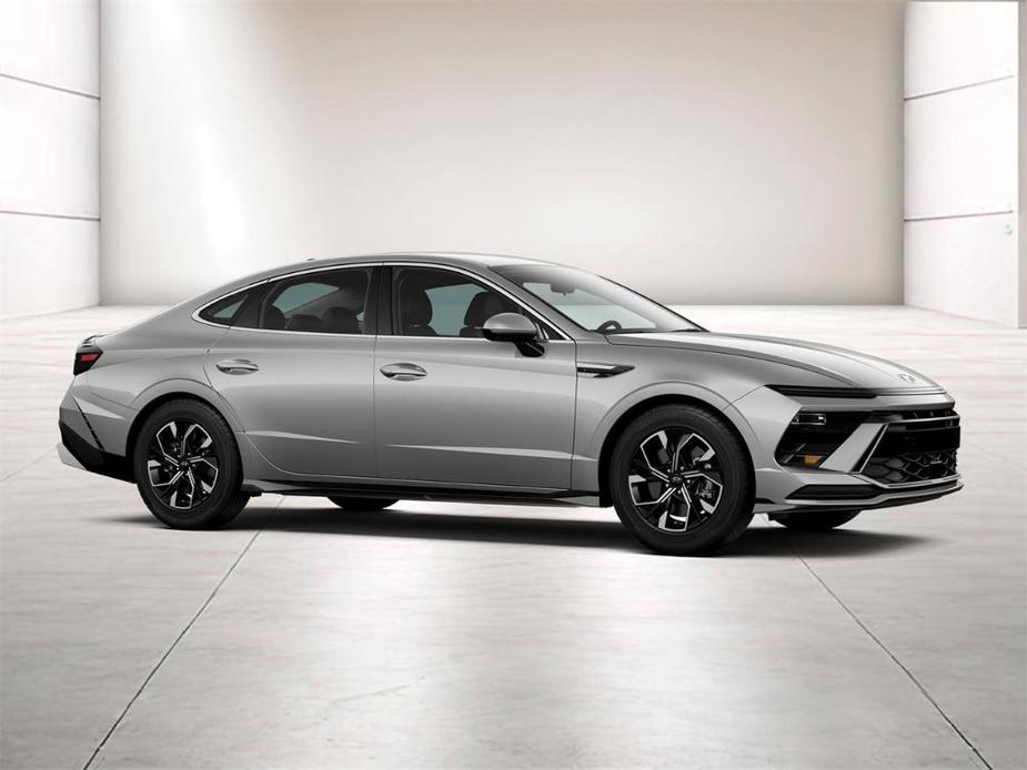 new 2024 Hyundai Sonata car, priced at $28,055