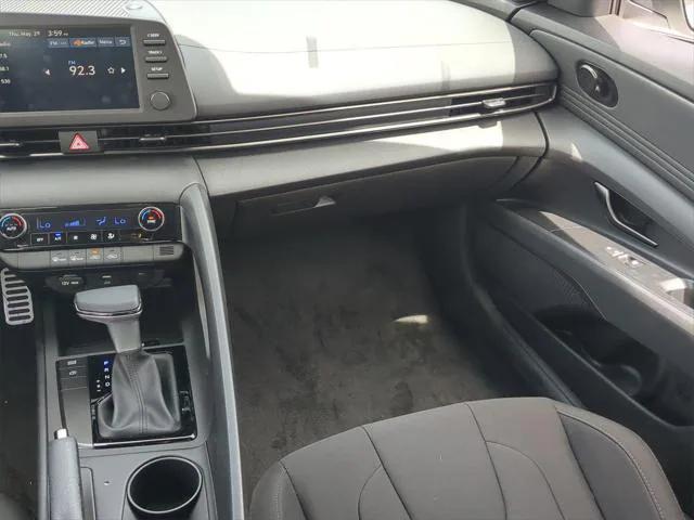 new 2025 Hyundai Elantra car, priced at $23,463