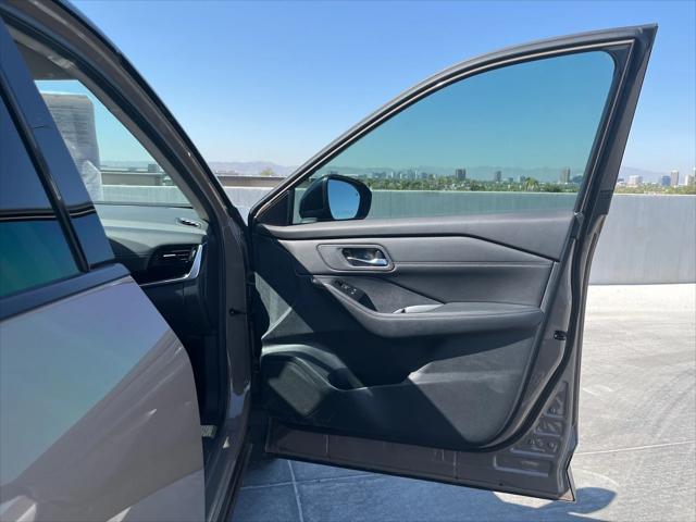 used 2024 Nissan Rogue car, priced at $32,477