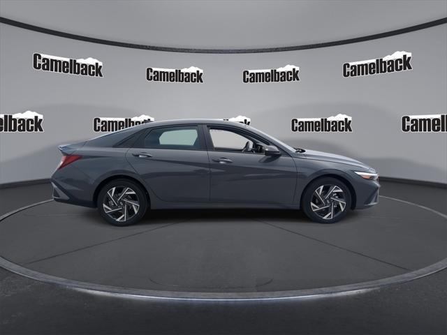 new 2025 Hyundai Elantra car, priced at $23,080