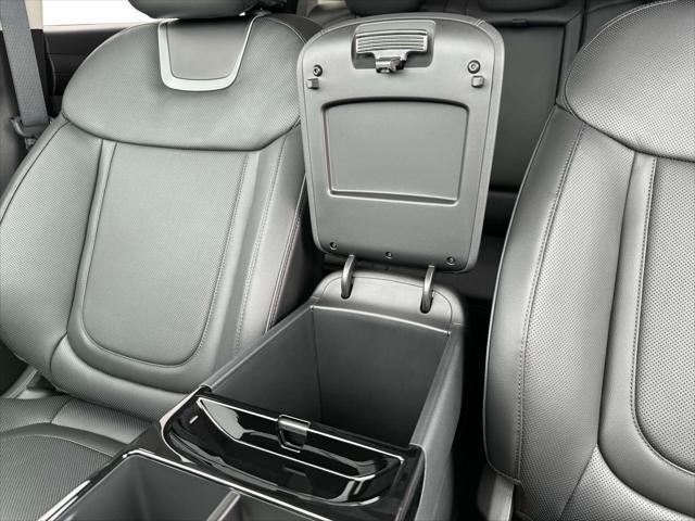 new 2025 Hyundai TUCSON Hybrid car, priced at $41,229