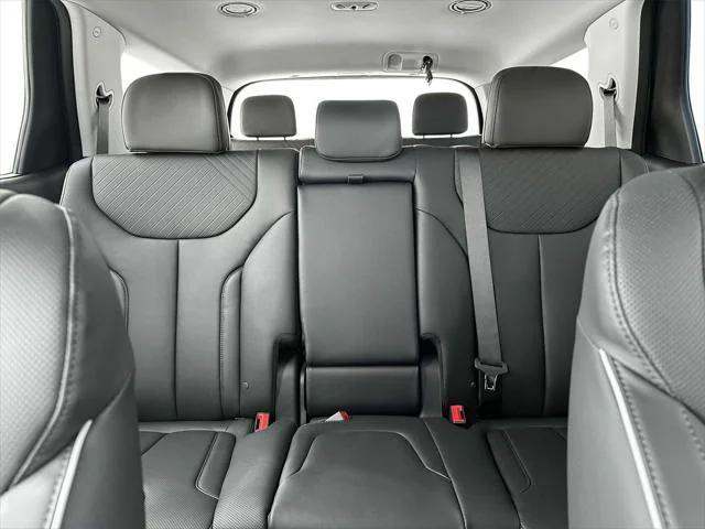 new 2025 Hyundai Palisade car, priced at $46,229