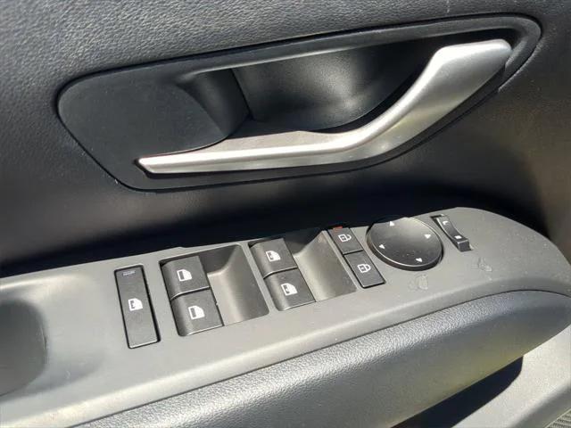new 2025 Hyundai TUCSON Hybrid car, priced at $36,361