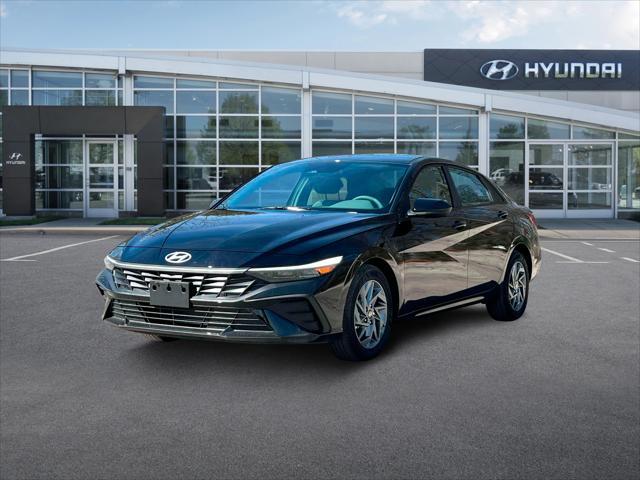 new 2024 Hyundai Elantra car, priced at $24,590