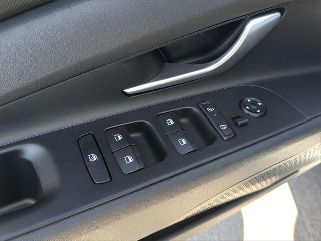 new 2025 Hyundai ELANTRA HEV car, priced at $24,948