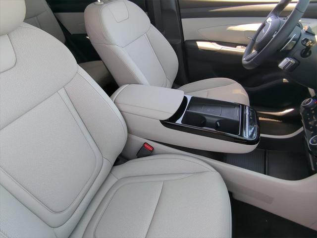 new 2025 Hyundai TUCSON Hybrid car, priced at $36,858