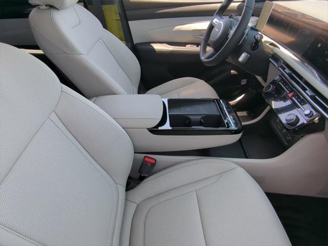 new 2025 Hyundai TUCSON Hybrid car, priced at $36,590