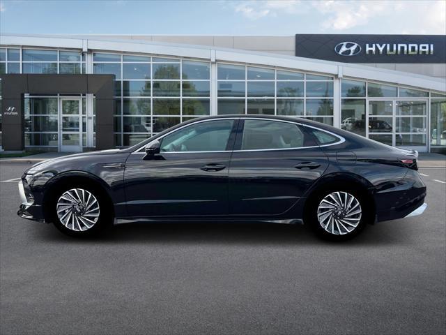 new 2025 Hyundai Sonata Hybrid car, priced at $38,355