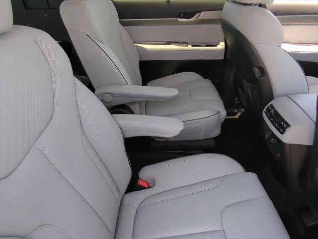 new 2025 Hyundai Palisade car, priced at $44,180