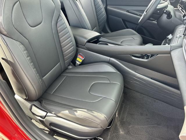 new 2025 Hyundai Elantra car, priced at $27,008