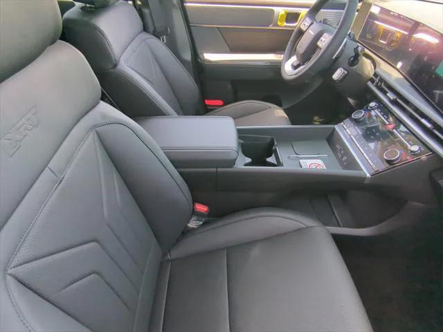 new 2025 Hyundai Santa Fe car, priced at $39,953