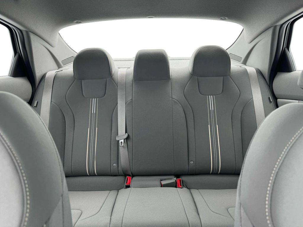 new 2025 Hyundai Elantra car, priced at $27,634