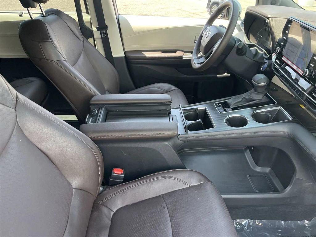 used 2024 Toyota Sienna car, priced at $51,987