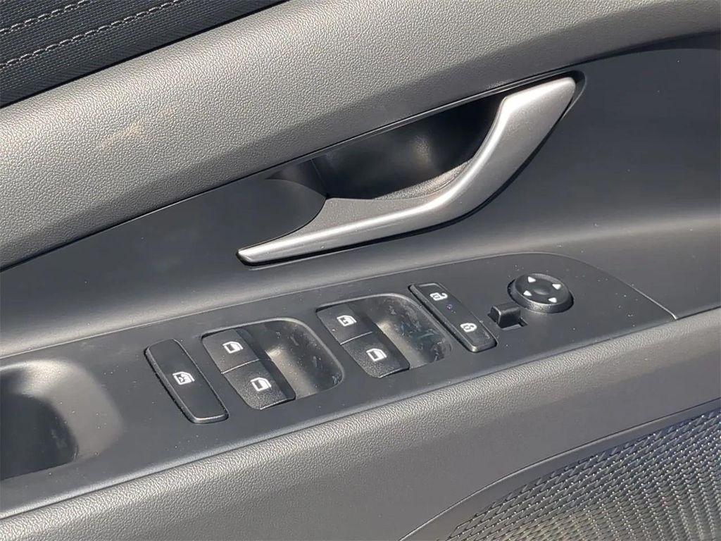 new 2025 Hyundai Elantra car, priced at $20,390