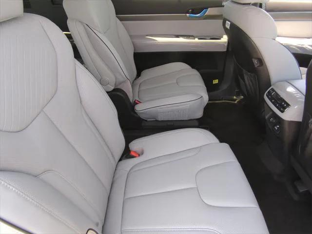 new 2025 Hyundai Palisade car, priced at $44,092