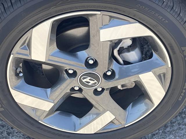 used 2024 Hyundai Venue car, priced at $19,477