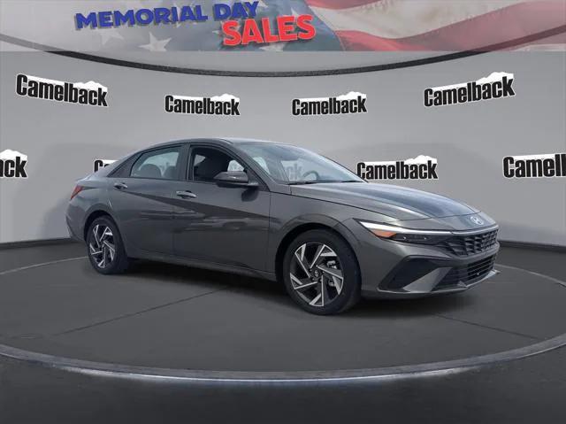 new 2025 Hyundai Elantra car, priced at $23,202