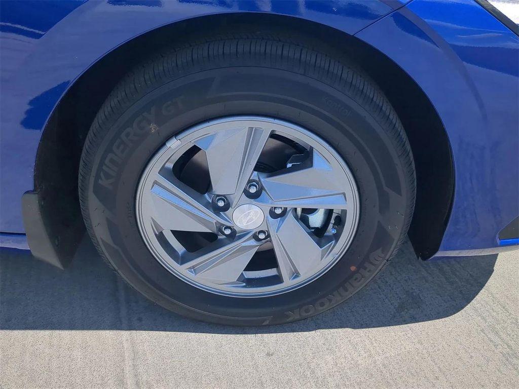new 2025 Hyundai Elantra car, priced at $20,405
