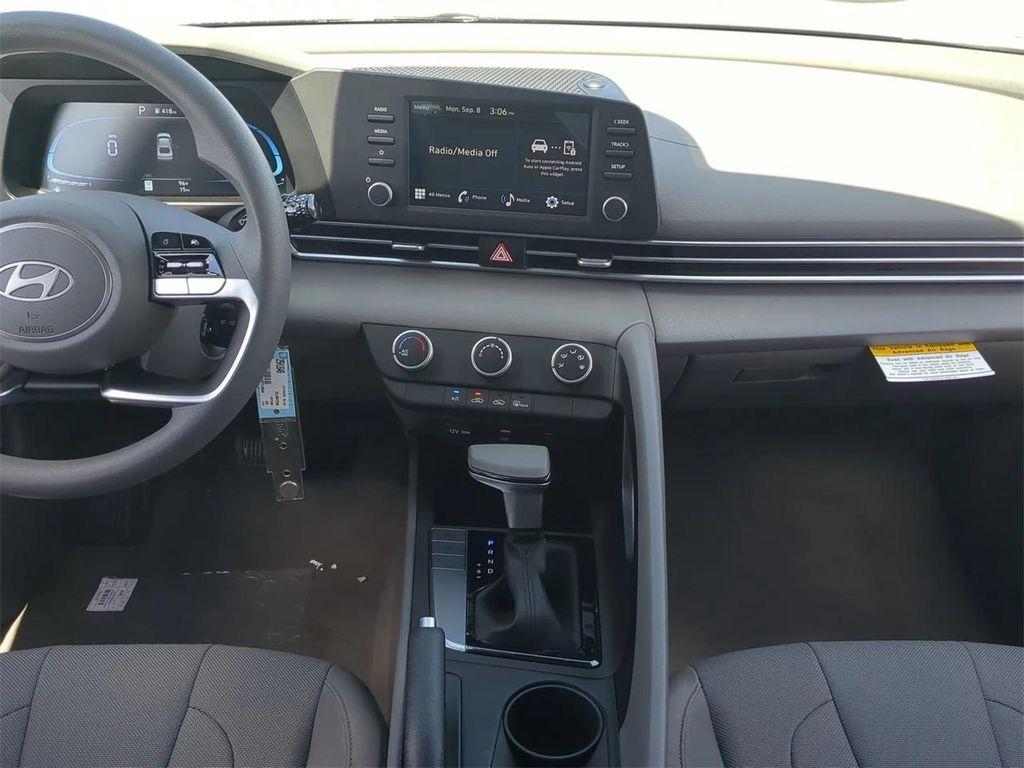 new 2025 Hyundai Elantra car, priced at $20,405
