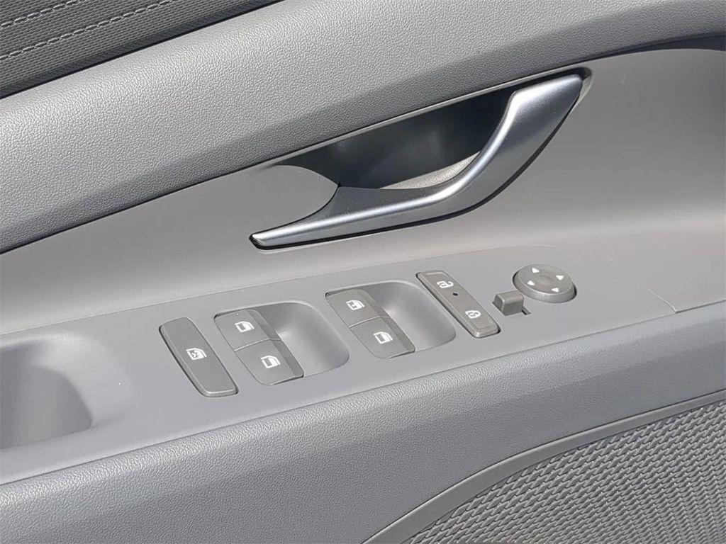 new 2025 Hyundai Elantra car, priced at $20,405