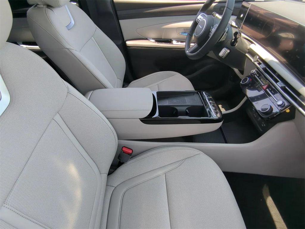 new 2025 Hyundai Tucson car, priced at $36,110