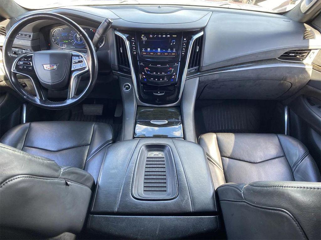 used 2019 Cadillac Escalade ESV car, priced at $36,987
