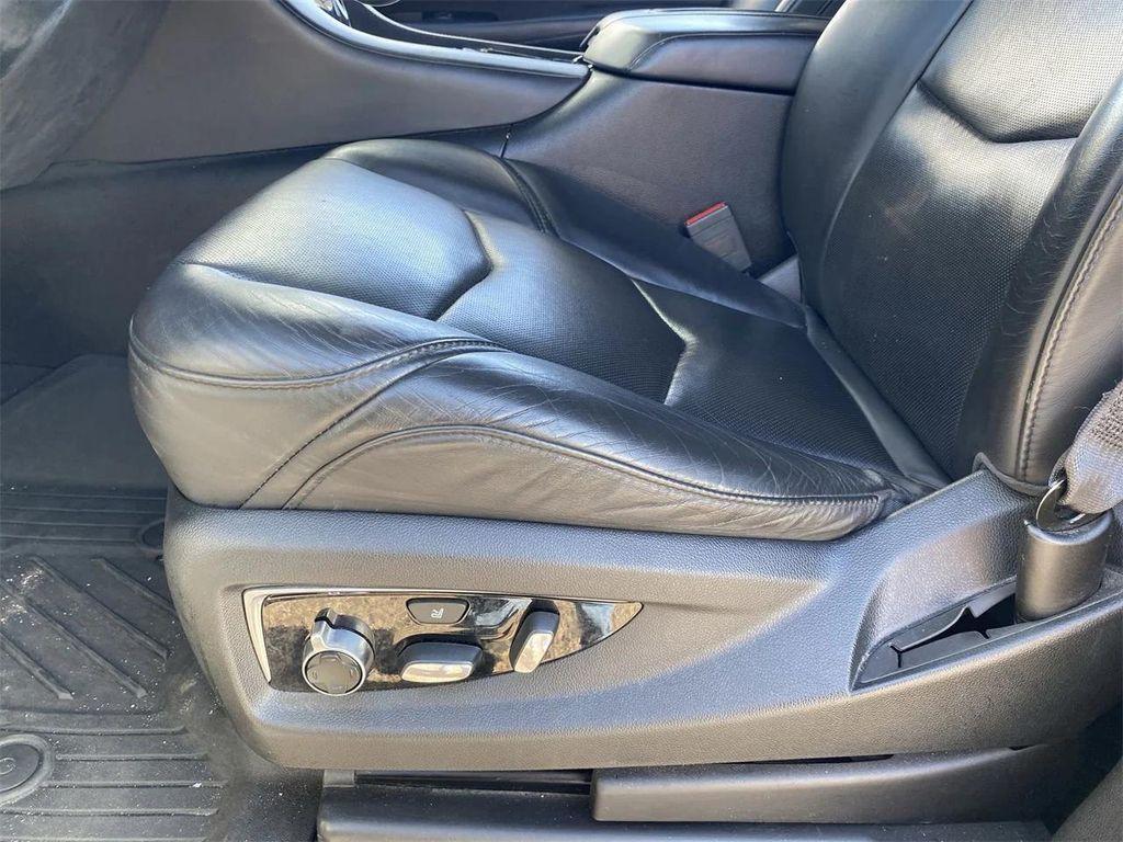 used 2019 Cadillac Escalade ESV car, priced at $36,987