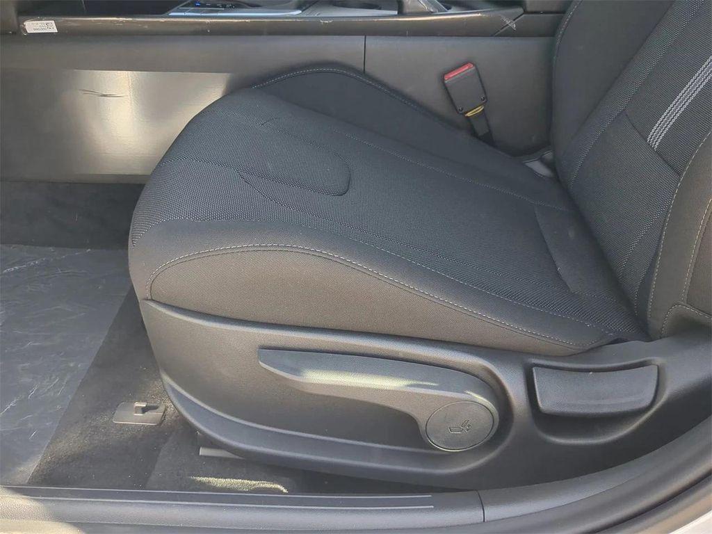 new 2025 Hyundai Elantra car, priced at $20,890
