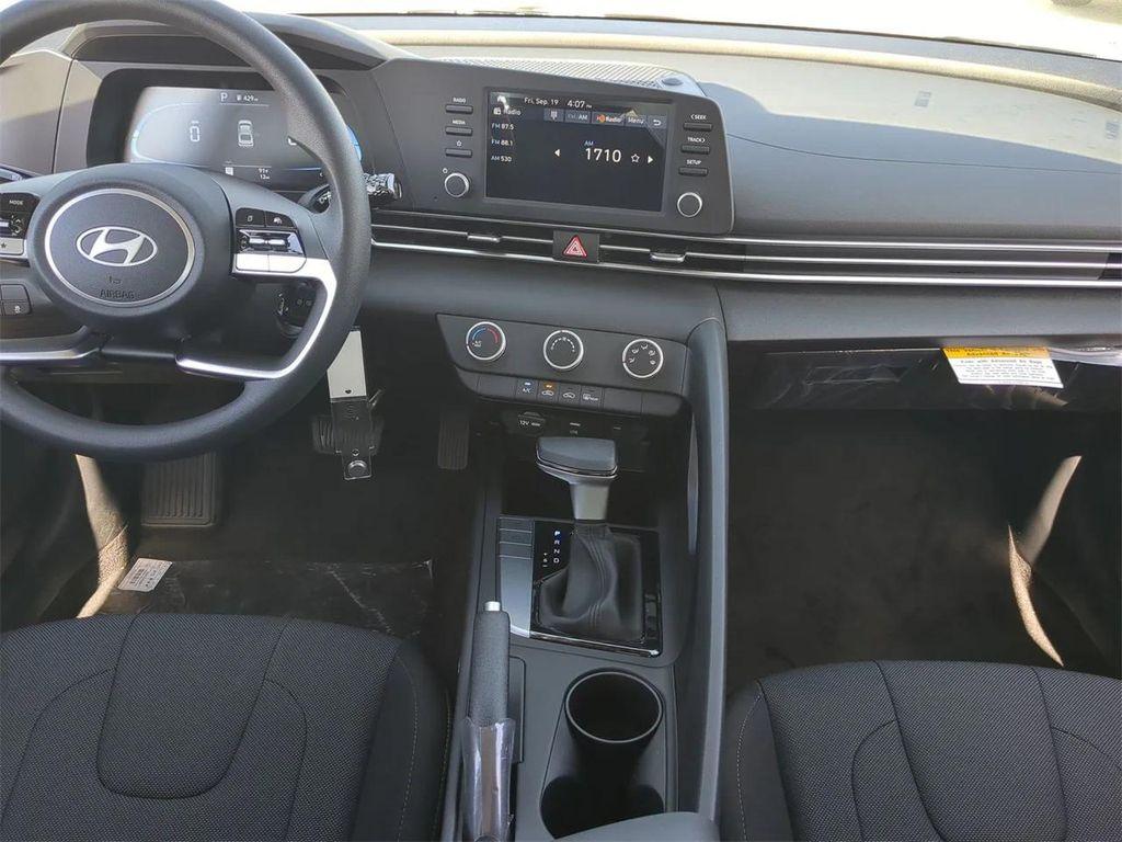new 2025 Hyundai Elantra car, priced at $20,890