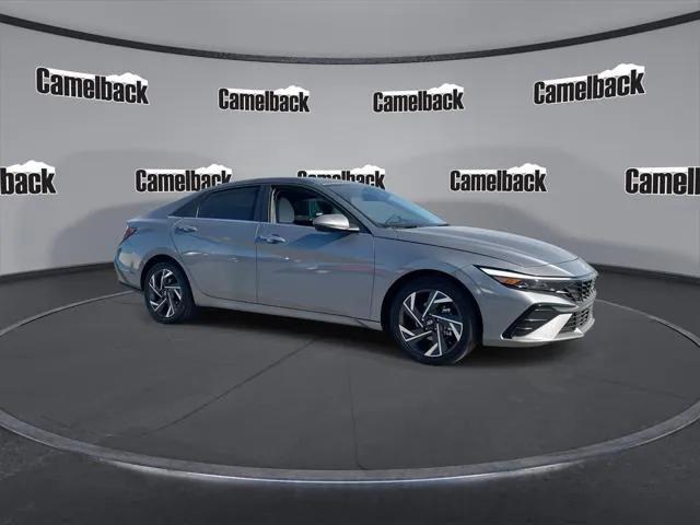 new 2025 Hyundai Elantra car, priced at $30,495