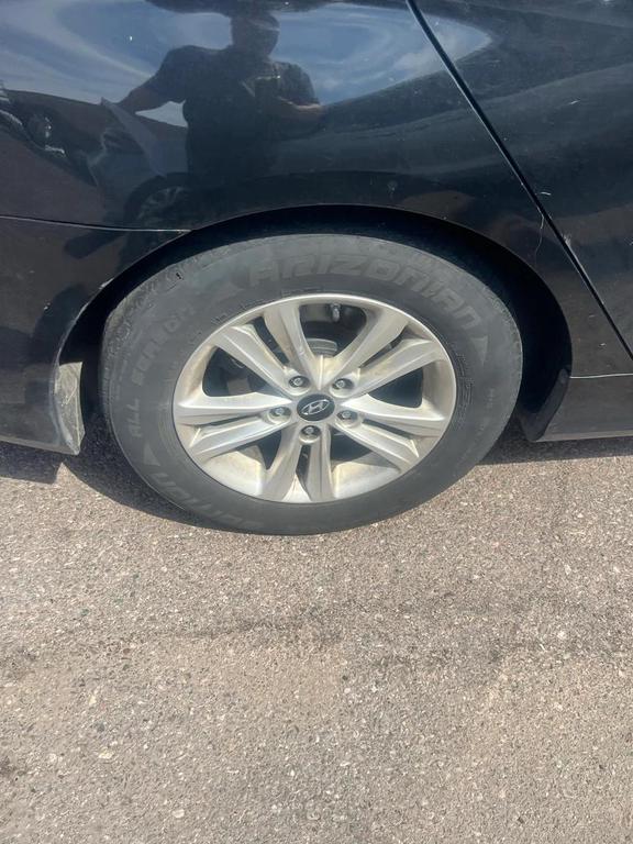 used 2013 Hyundai Sonata Hybrid car, priced at $8,995