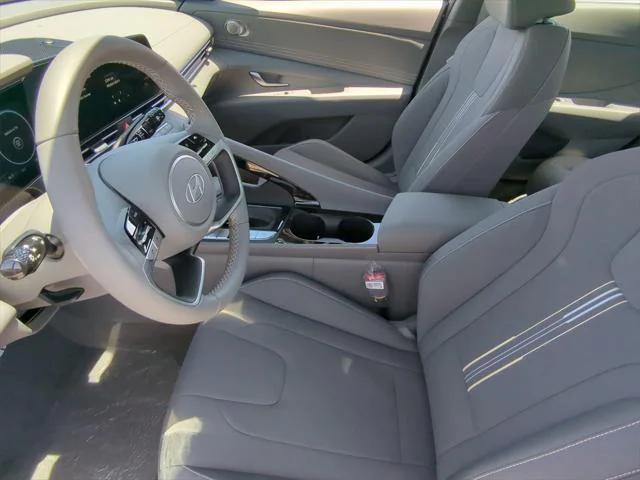 new 2025 Hyundai Elantra car, priced at $27,333