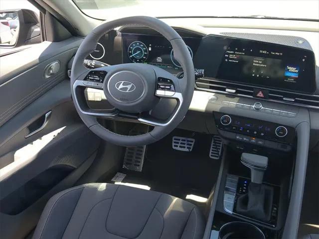 new 2025 Hyundai Elantra car, priced at $27,333